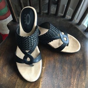 denver hayes flip flops